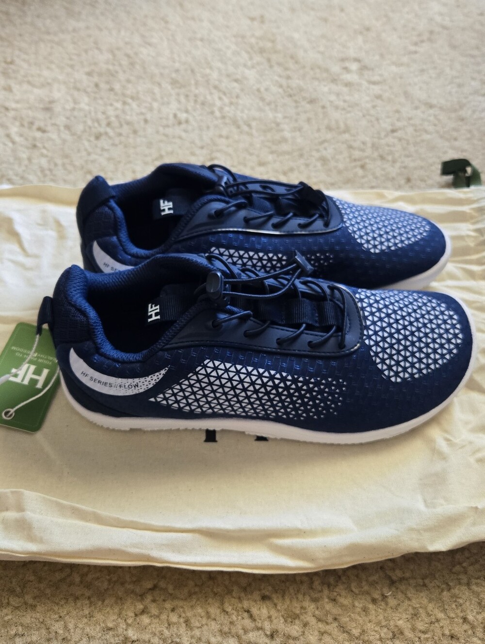 NWT HIKE FOOTWEAR HF Flow minimalist barefoot shoes navy blue white 7.5 flexible